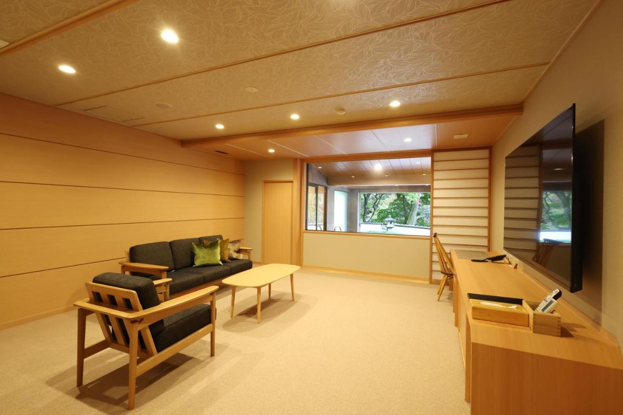 Hotel Fujiiso (Adults Only) à Takayama  Extérieur photo