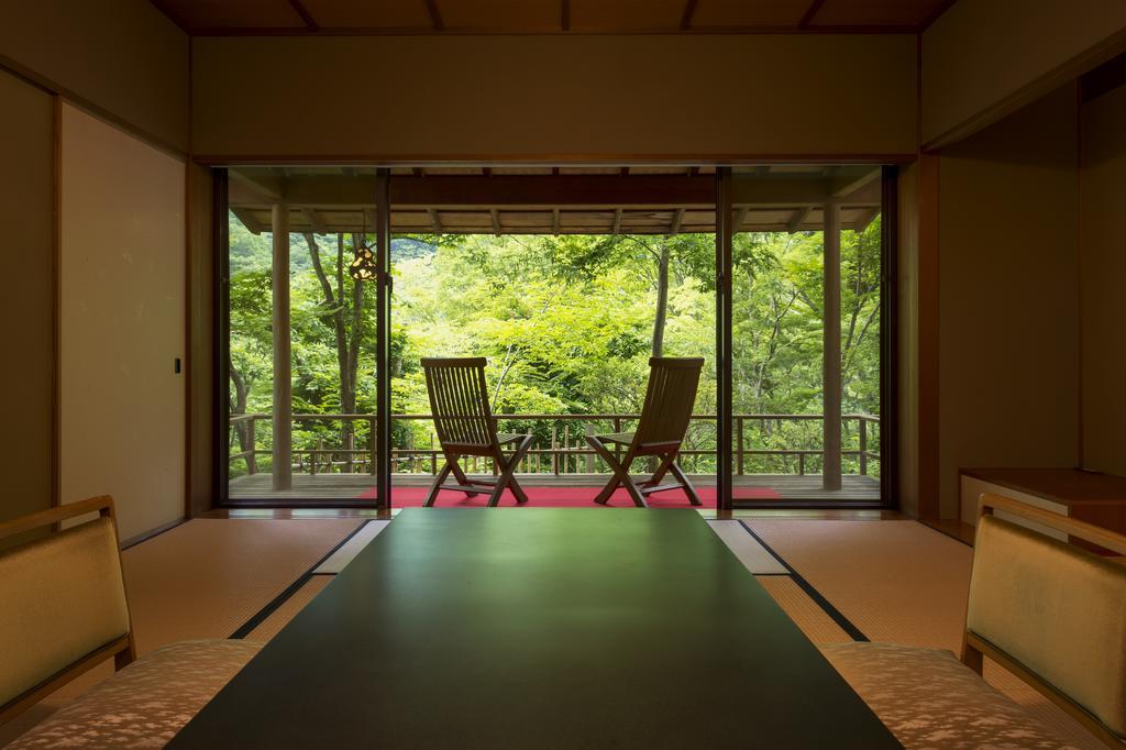 Hotel Fujiiso (Adults Only) à Takayama  Extérieur photo
